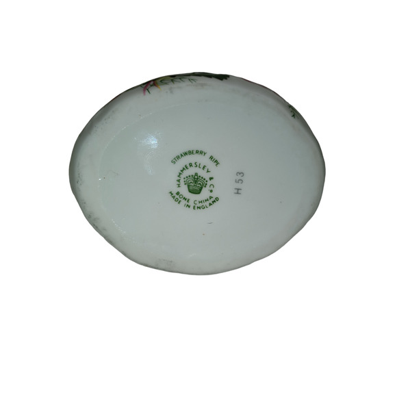 Hammersley & Co. Strawberry Ripe Bone Chine Tea Basket Set - Picture 6 of 9